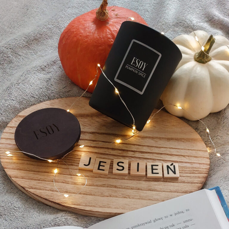 Grawerowan świeca sojowa Pumpkin Spice personalizowany prezent ESOY